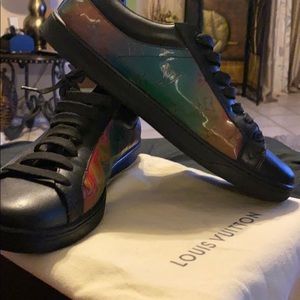 Black pair iridescent Louis Vuitton